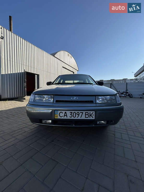 Седан ВАЗ / Lada 2110 1999 в Черкасах