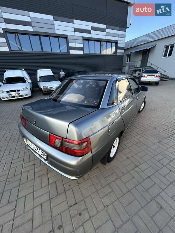 Седан ВАЗ / Lada 2110 1999 в Черкасах