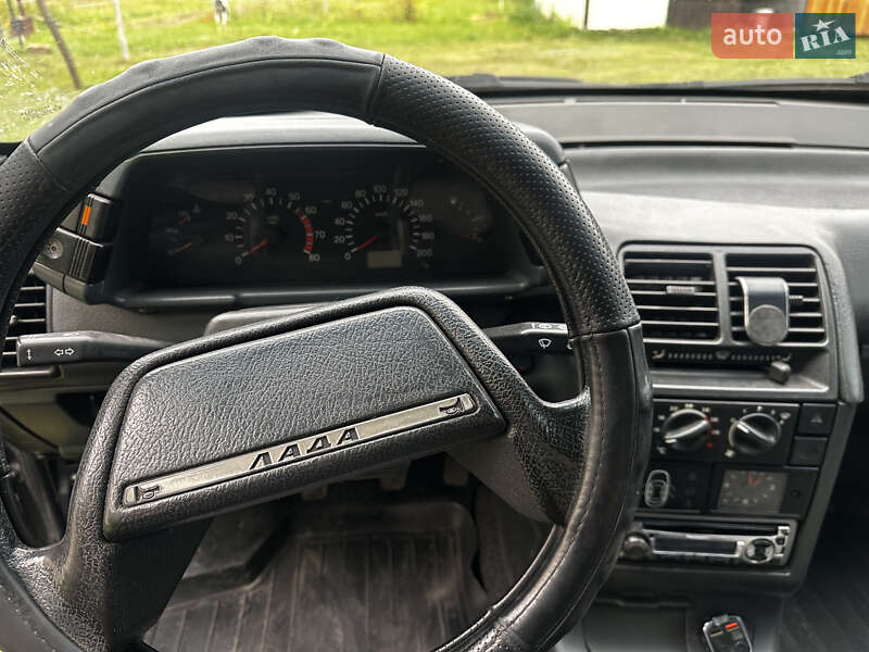Седан ВАЗ / Lada 2110 2006 в Львове фото 10 Седан ВАЗ / Lada 2110 2006 в Львове