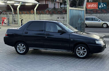 Седан ВАЗ 2110 2005 в 