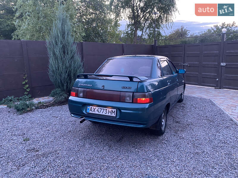 Седан ВАЗ / Lada 2110 2001 в Харькове