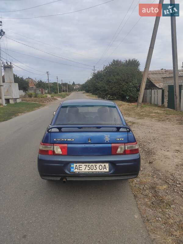Седан ВАЗ / Lada 2110 2002 в Никополе