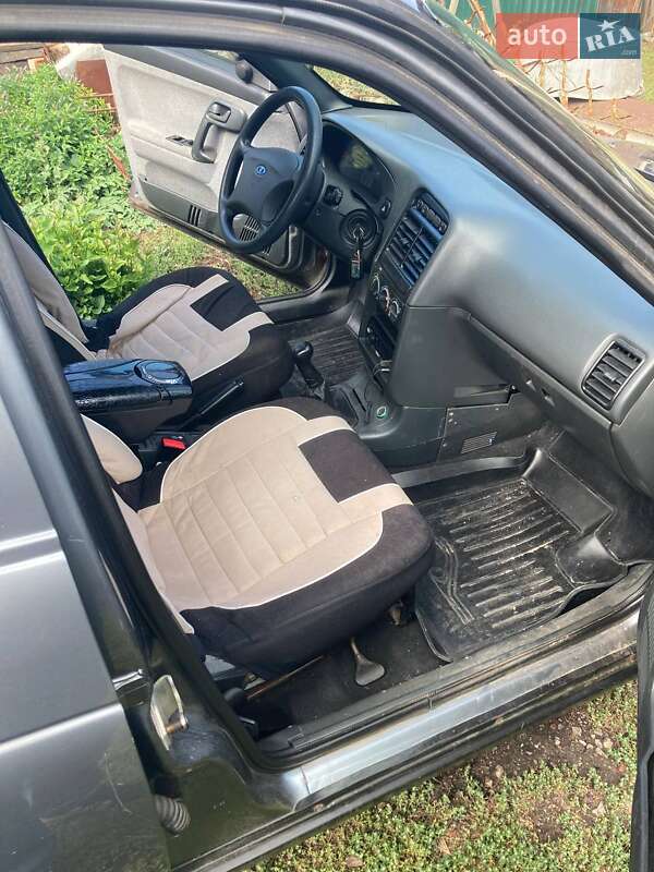 Седан ВАЗ / Lada 2110 2008 в Лозовой фото 11 Седан ВАЗ / Lada 2110 2008 в Лозовой