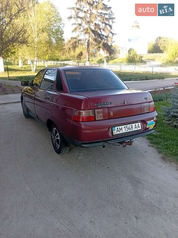 Седан ВАЗ / Lada 2110 2001 в Житомире