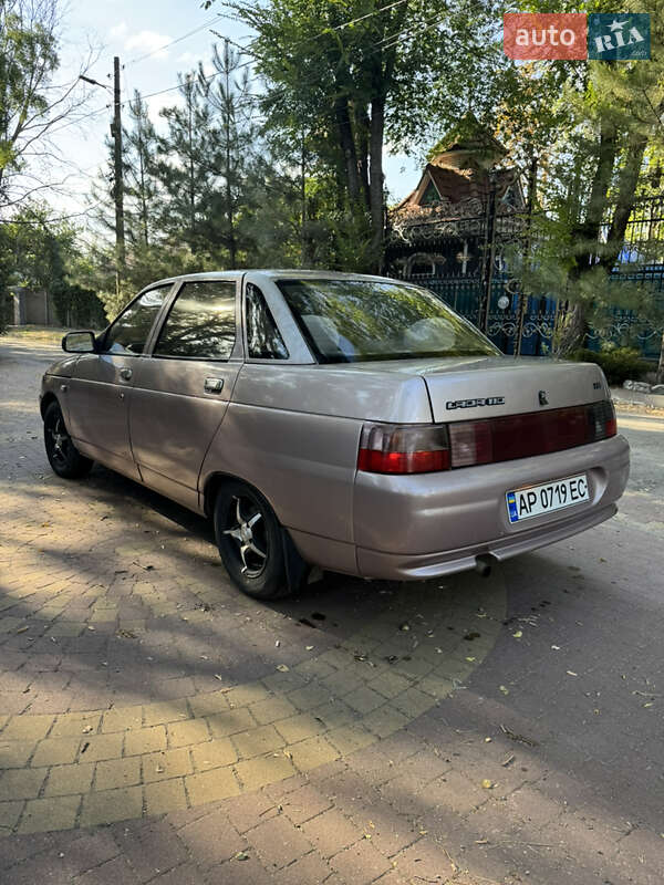 Седан ВАЗ / Lada 2110 2000 в Запорожье