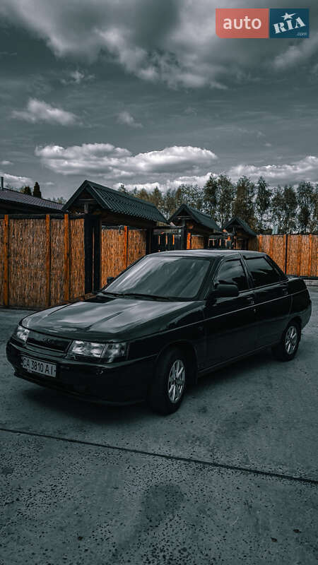 Седан ВАЗ / Lada 2110 2006 в Смеле