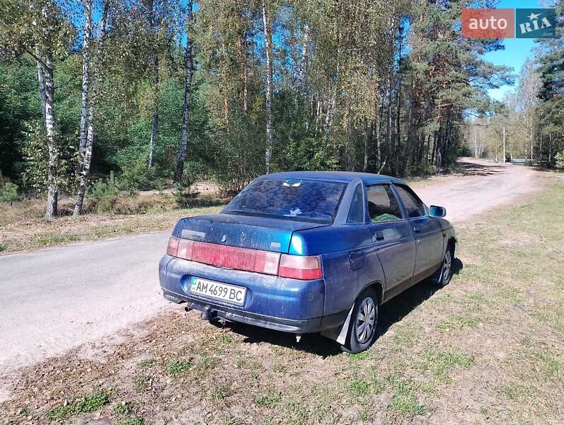 Седан ВАЗ / Lada 2110 2000 в Коростене