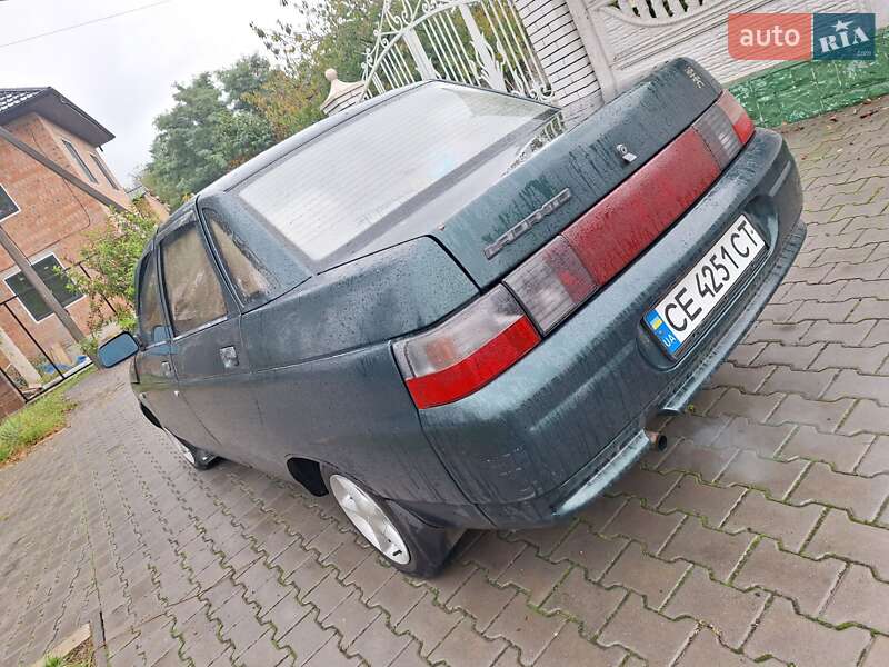 Седан ВАЗ / Lada 2110 2001 в Черновцах