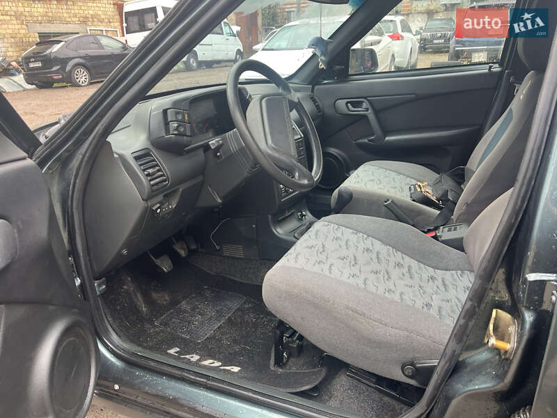 Седан ВАЗ / Lada 2110 2006 в Бучі