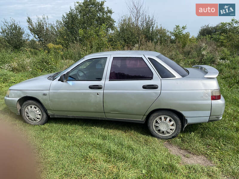 Седан ВАЗ / Lada 2110 2004 в Рудки