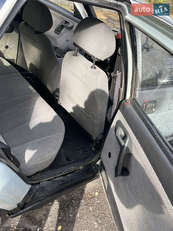 Седан ВАЗ / Lada 2110 2001 в Чугуеве