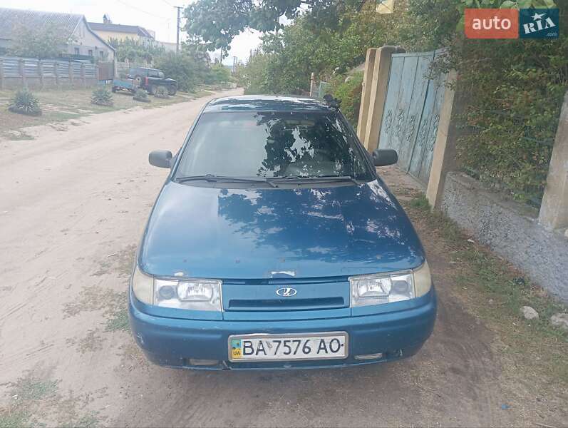 Седан ВАЗ / Lada 2110 2004 в Миколаєві