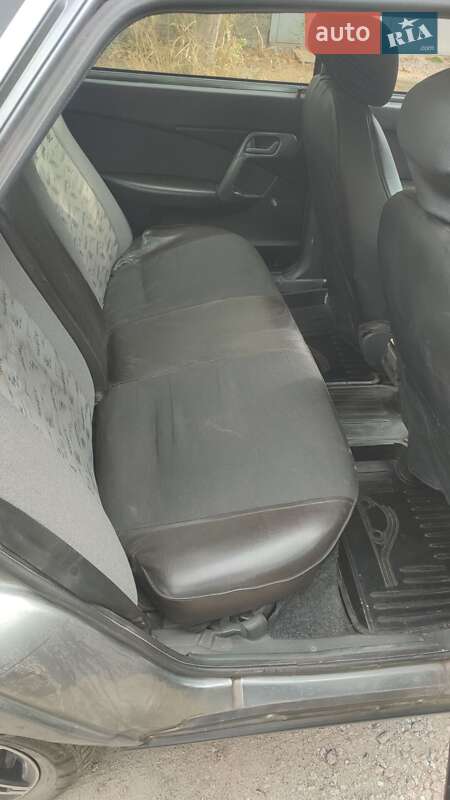 Седан ВАЗ / Lada 2110 2006 в Запорожье