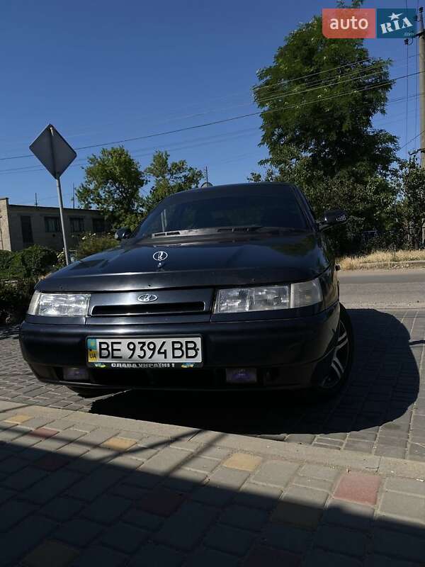 Седан ВАЗ 2110 2005 в 