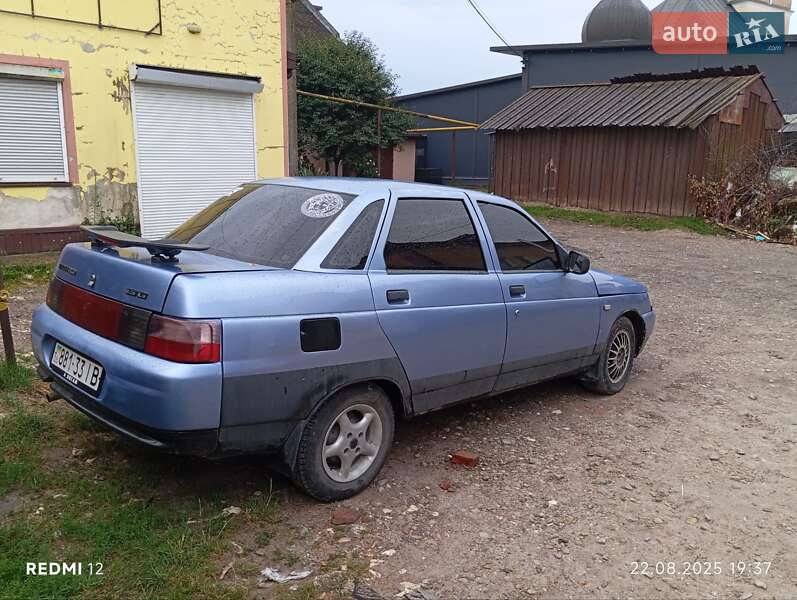 Седан ВАЗ / Lada 2110 2001 в Рогатине