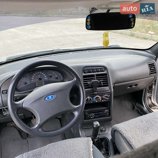 Седан ВАЗ / Lada 2110 2009 в Ромнах