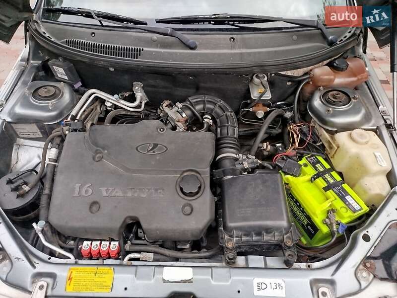 Седан ВАЗ / Lada 2110 2011 в Кропивницком фото 4 Седан ВАЗ / Lada 2110 2011 в Кропивницком