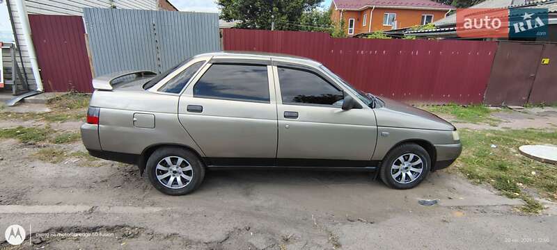 Седан ВАЗ / Lada 2110 2002 в Прилуках