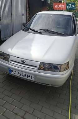 Седан ВАЗ 2110 2004 в 