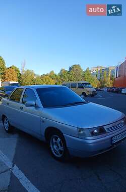 Седан ВАЗ 2110 2002 в 
