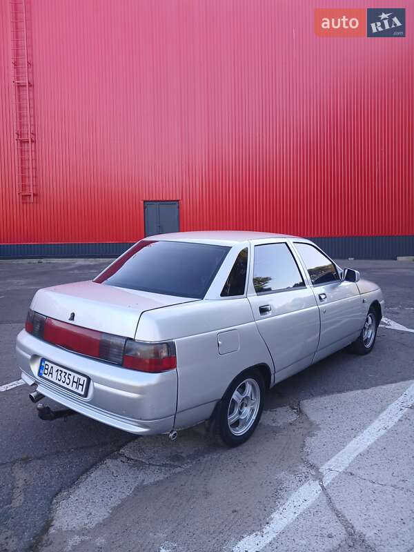 Седан ВАЗ / Lada 2110 2002 в Кропивницком