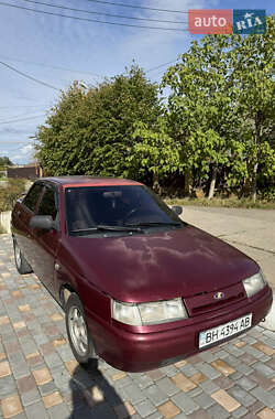 Седан ВАЗ 2110 2004 в 