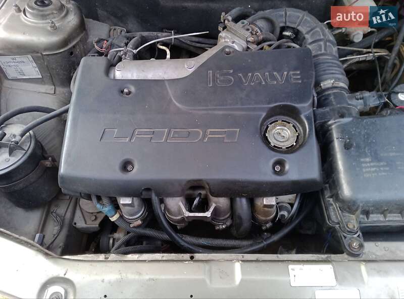 Седан ВАЗ / Lada 2110 2001 в Гайсину