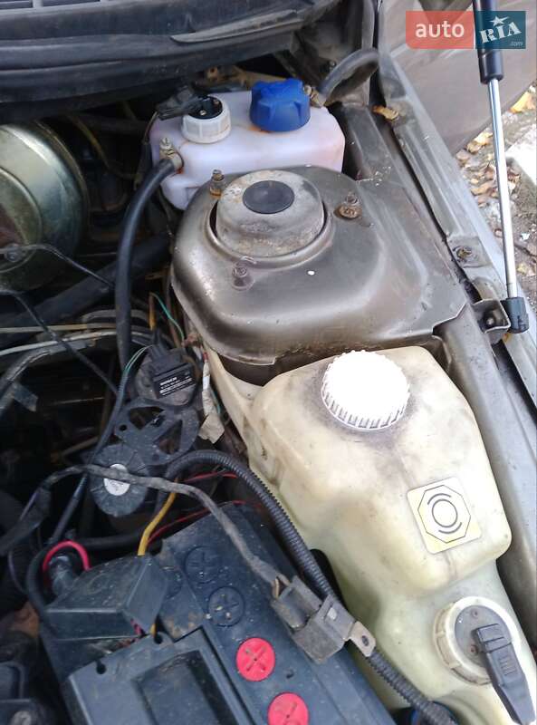 Седан ВАЗ / Lada 2110 2001 в Гайсину