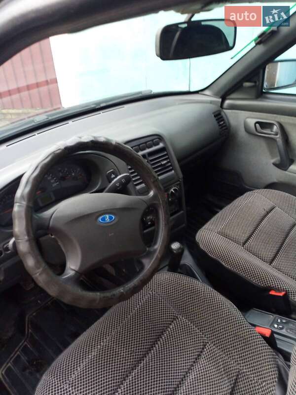 Седан ВАЗ / Lada 2110 2010 в Борисполе фото 6 Седан ВАЗ / Lada 2110 2010 в Борисполе