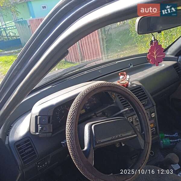 Седан ВАЗ / Lada 2110 2000 в Смизі