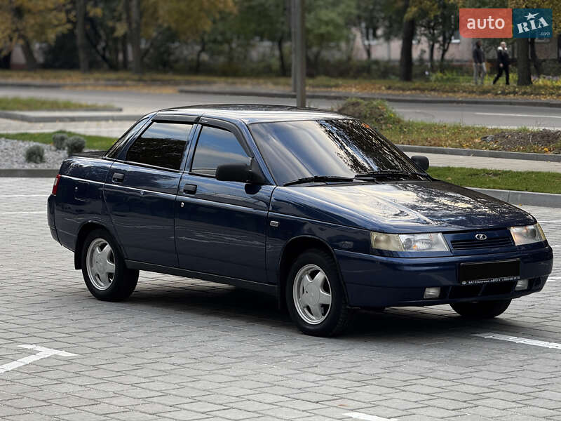 Седан ВАЗ / Lada 2110 2011 в Ровно