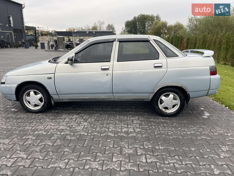 Седан ВАЗ / Lada 2110 2004 в Золочеве
