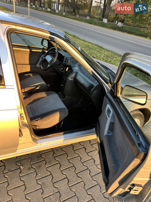Седан ВАЗ / Lada 2110 2004 в Вашковцах фото 12 Седан ВАЗ / Lada 2110 2004 в Вашковцах