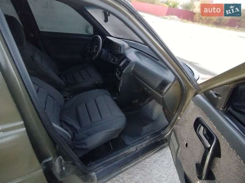 Седан ВАЗ / Lada 2110 1999 в Мирополі фото 6 Седан ВАЗ / Lada 2110 1999 в Мирополі