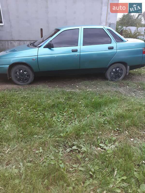 Седан ВАЗ / Lada 2110 1999 в Чорткове