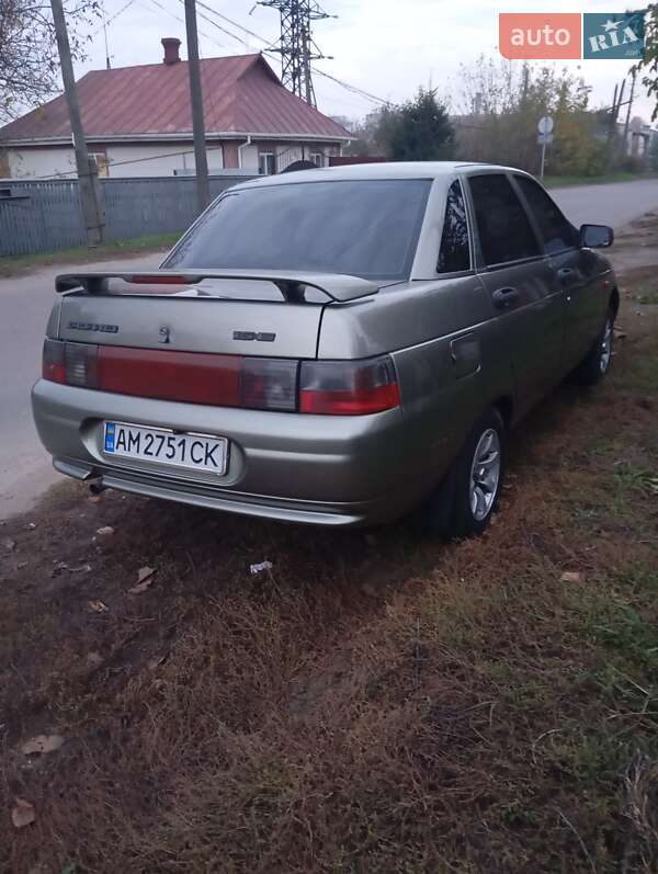 Седан ВАЗ / Lada 2110 2002 в Харкові