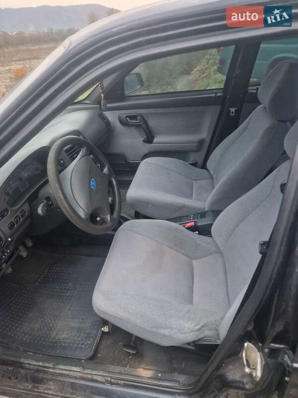 Седан ВАЗ / Lada 2110 2009 в Тячеві фото 6 Седан ВАЗ / Lada 2110 2009 в Тячеві