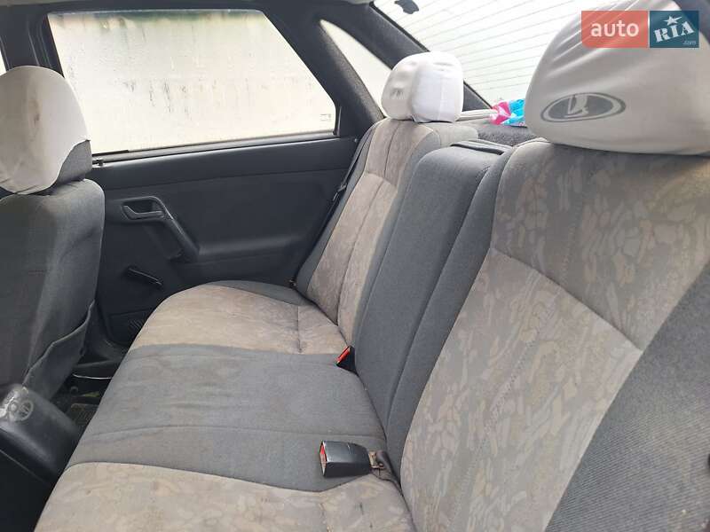 Седан ВАЗ / Lada 2110 2001 в Черновцах фото 14 Седан ВАЗ / Lada 2110 2001 в Черновцах