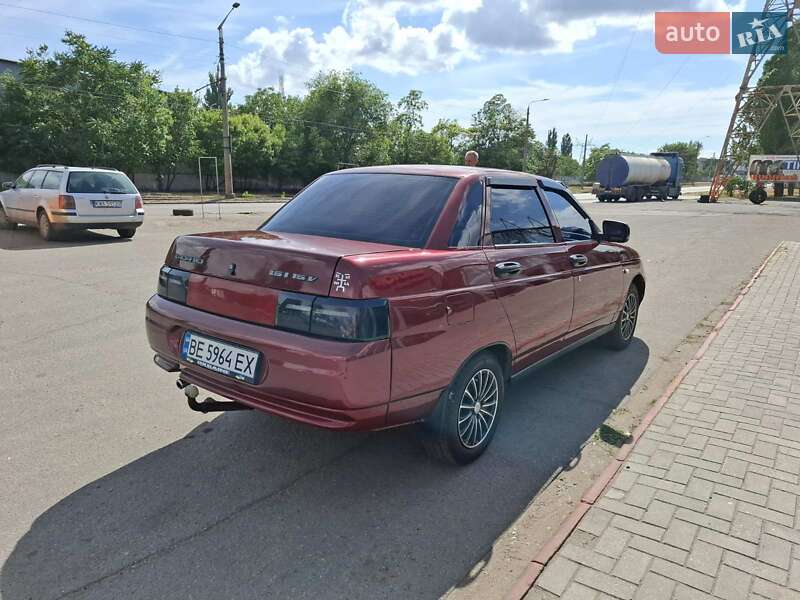 Седан ВАЗ / Lada 2110 2004 в Николаеве фото 7 Седан ВАЗ / Lada 2110 2004 в Николаеве