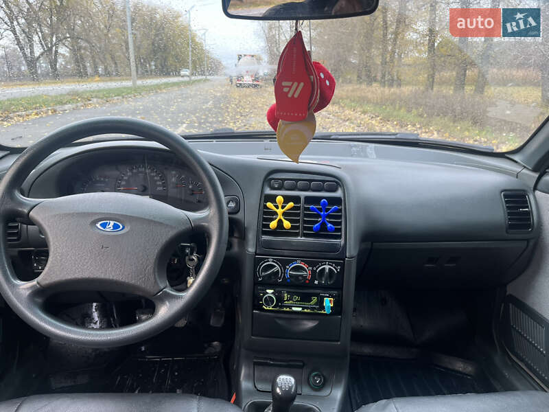 Седан ВАЗ / Lada 2110 2010 в Ромнах фото 2 Седан ВАЗ / Lada 2110 2010 в Ромнах