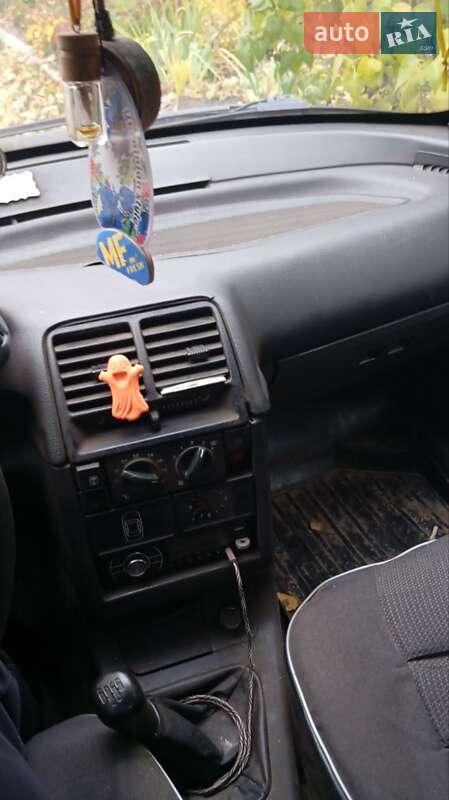 Седан ВАЗ / Lada 2110 2006 в Богодухове фото 20 Седан ВАЗ / Lada 2110 2006 в Богодухове