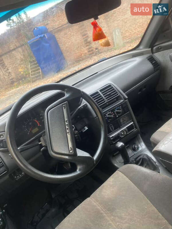 Седан ВАЗ / Lada 2110 2001 в Умані фото 13 Седан ВАЗ / Lada 2110 2001 в Умані