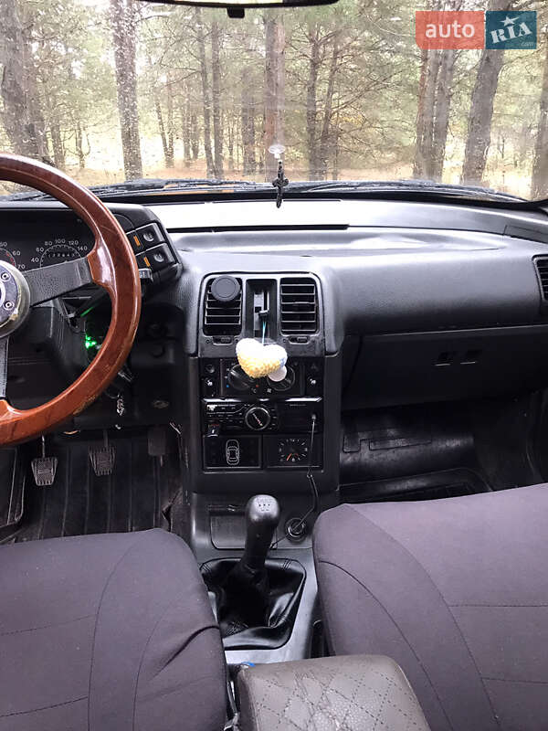 Седан ВАЗ / Lada 2110 2000 в Славутиче фото 6 Седан ВАЗ / Lada 2110 2000 в Славутиче