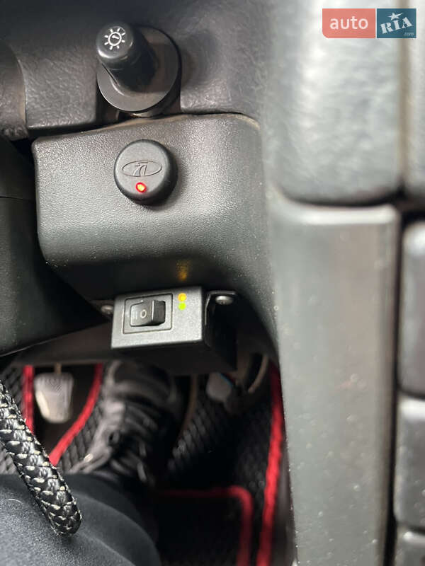 Седан ВАЗ / Lada 2110 2007 в Днепре фото 14 Седан ВАЗ / Lada 2110 2007 в Днепре