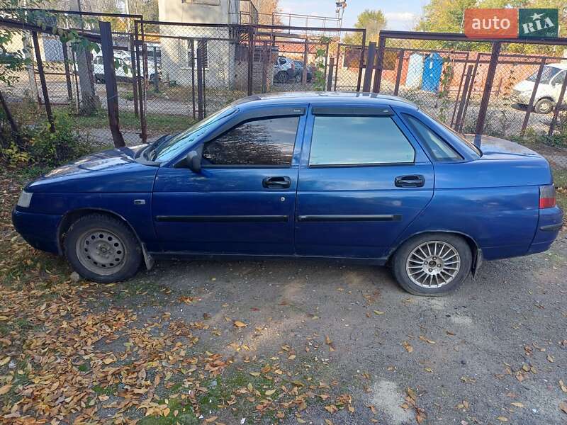ВАЗ / Lada 2110 2002