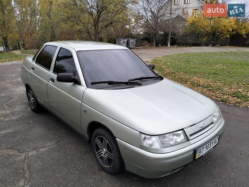 Седан ВАЗ / Lada 2110 2006 в Николаеве фото 4 Седан ВАЗ / Lada 2110 2006 в Николаеве