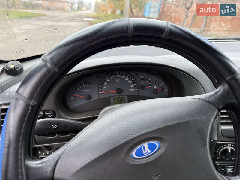 Седан ВАЗ / Lada 2110 2011 в Зенькове