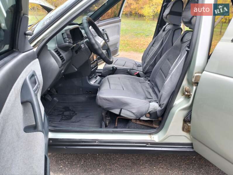 Седан ВАЗ / Lada 2110 2006 в Миколаєві фото 10 Седан ВАЗ / Lada 2110 2006 в Миколаєві