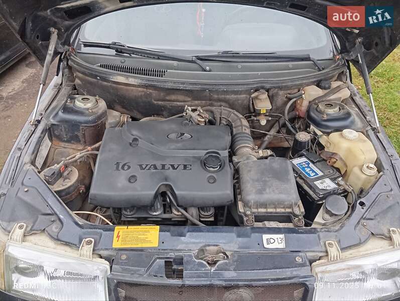 Седан ВАЗ / Lada 2110 2007 в Золочеві