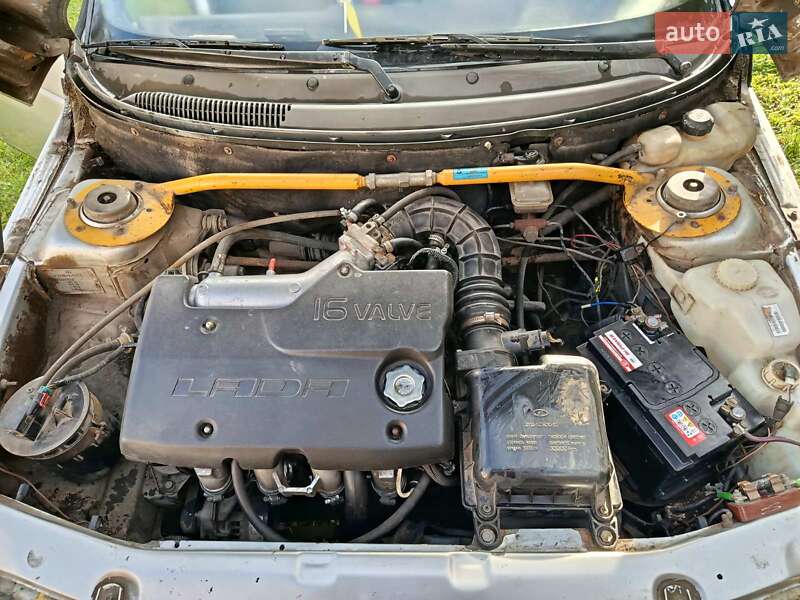 Седан ВАЗ / Lada 2110 2003 в Сколе фото 7 Седан ВАЗ / Lada 2110 2003 в Сколе